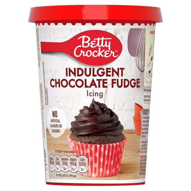 Betty Crocker Indulgent Chocolate Fudge Icing 400g (Best Before 05/2026)