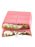 Dubai Milk Chocolate Strawberry Kunafa 100g (Best Before : 13 March 2026)